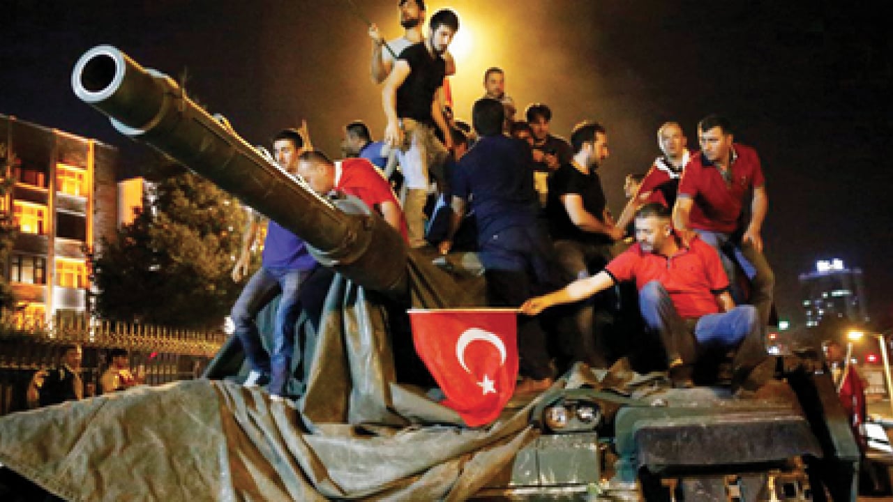 Foto - Akharım Belediye Başkanı Süleyman Kaynak: 15 Temmuz, Milletimizin İradesini Dünyaya Gösterdi
