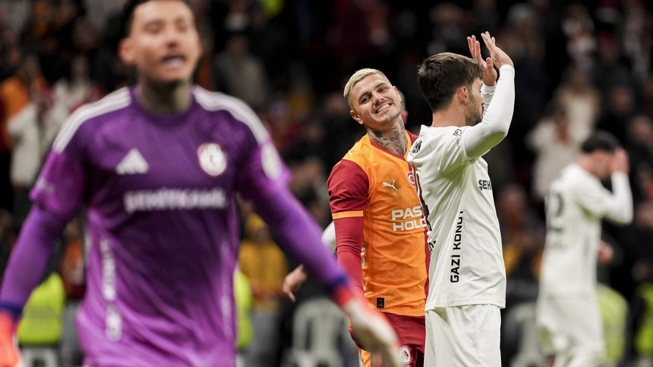 Foto - Akıl almaz gelişmeler yaşanıyor! Galatasaray'ın yedek kulübesi her şeyi anlatıyor: Hiç kimse anlayamadı