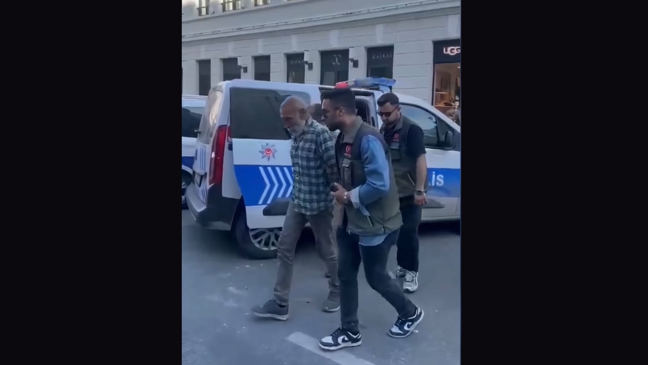 Foto - Akıllara Kemal Sunal geldi! Galata’da ‘bul karayı al parayı’ kumarı