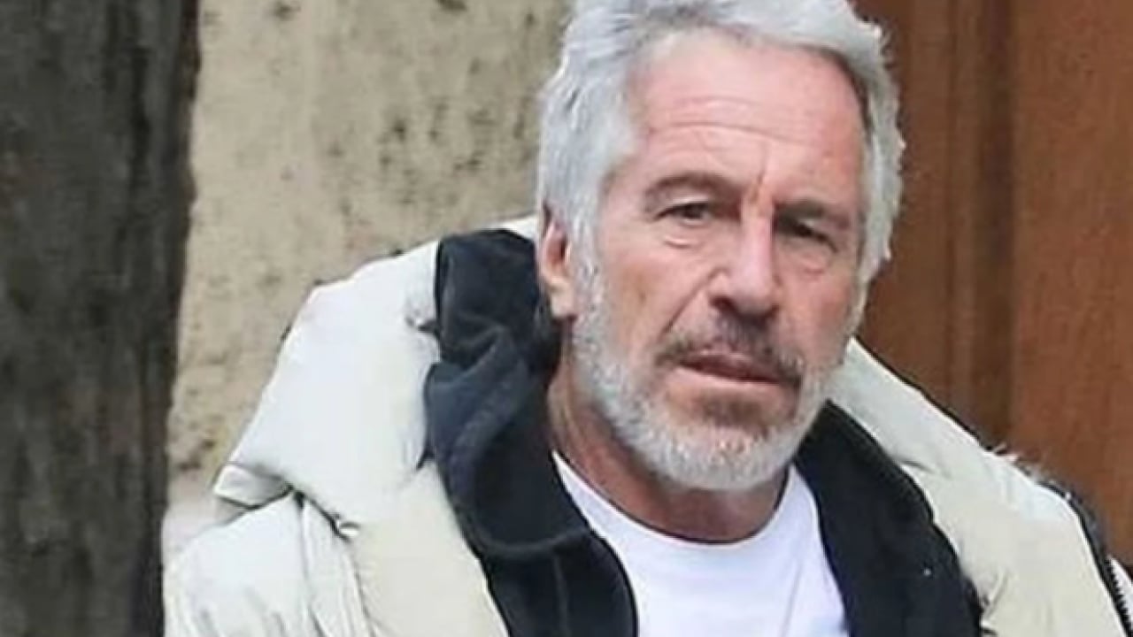 Foto - Akıllarda tek soru işareti var! Ölmedi mi? Pedofili Epstein Tel Aviv'de mi görüntülendi?