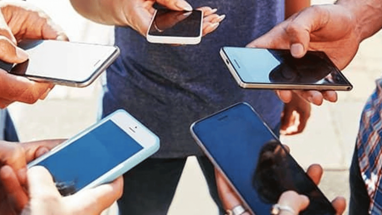 Foto - Akıllı telefon sahipleri dikkat! Hesaplarınız boşaltılabilir