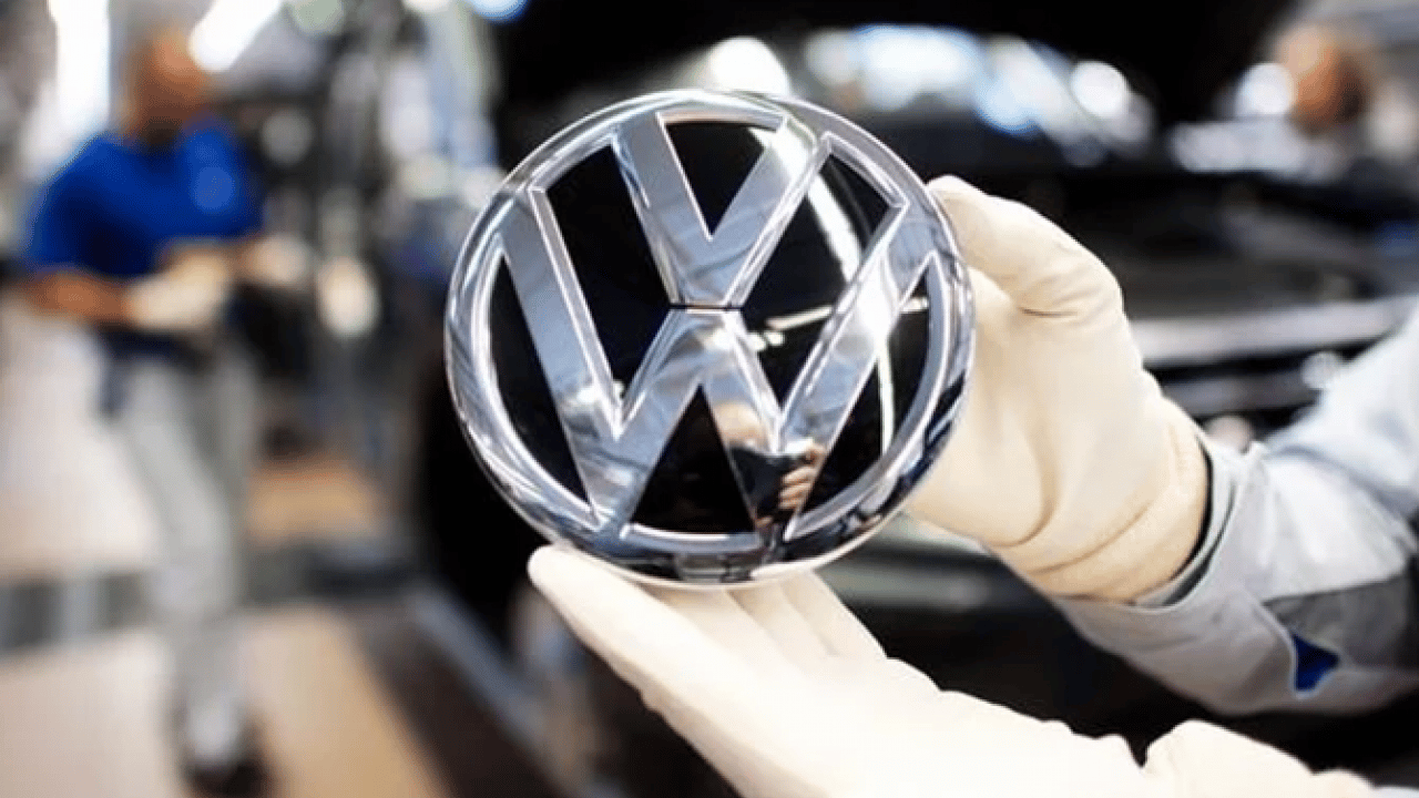 Yeni yıl sevinci kursaklarda kaldı: Otomobil devi 700 bin TL zam yaptı!