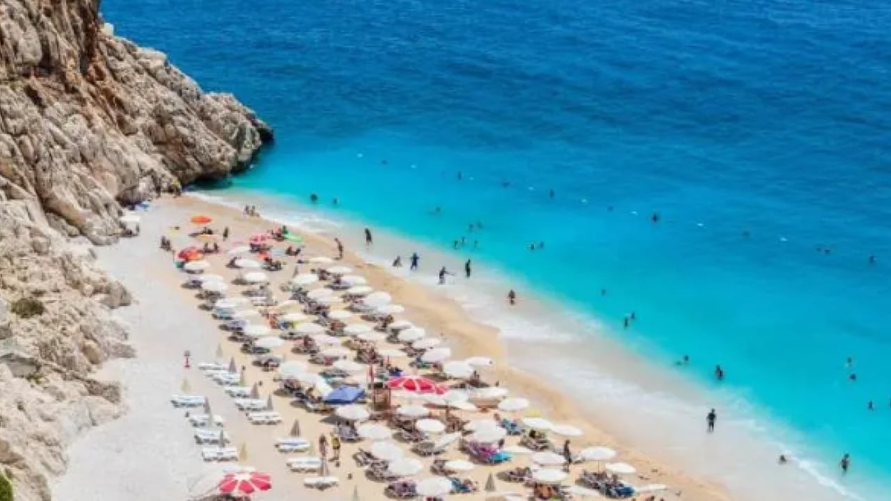 Foto - Akın akın geliyorlar! Türkiye'ye en çok turist gönderen ülke belli oldu!