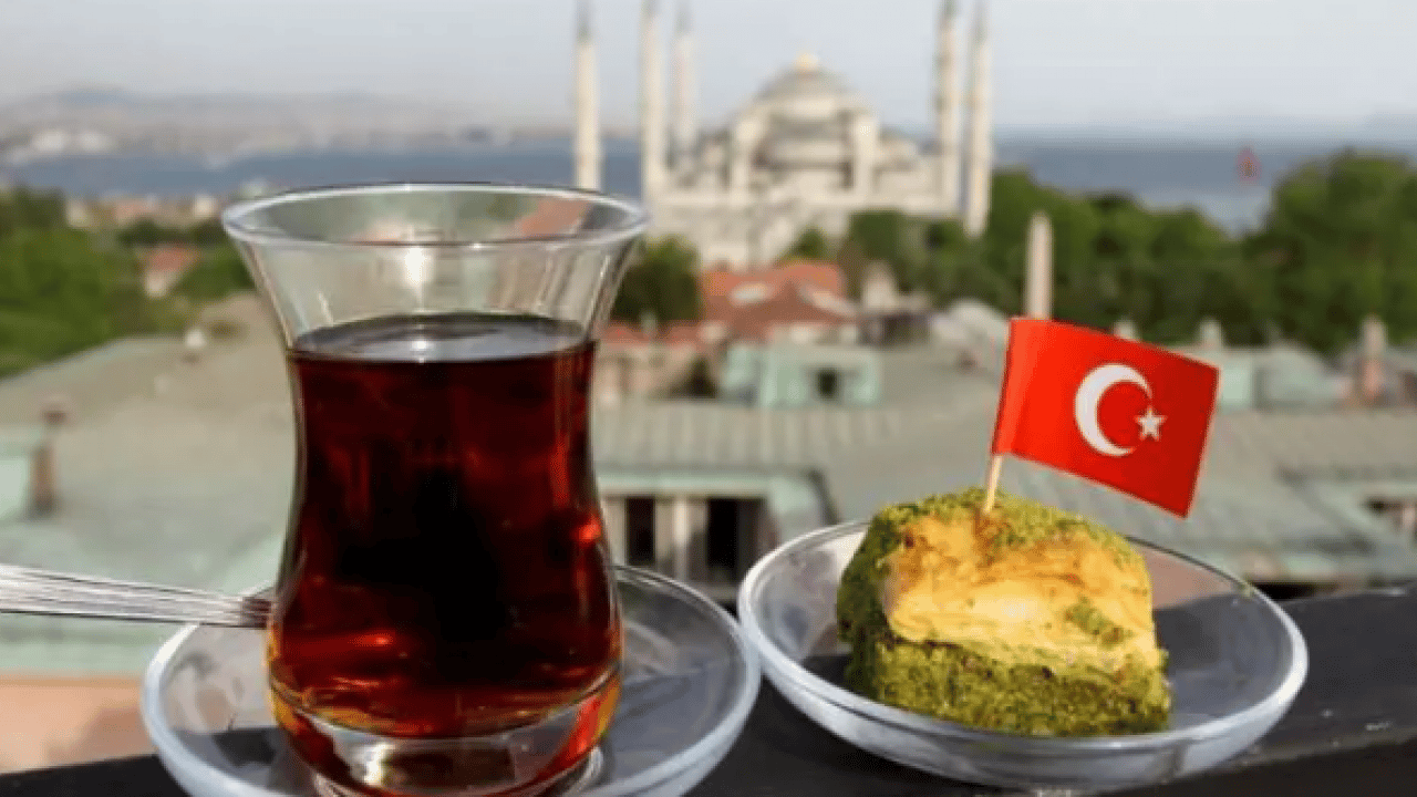 Foto - Akın akın geliyorlar! Türkiye'ye en çok turist gönderen ülke belli oldu!