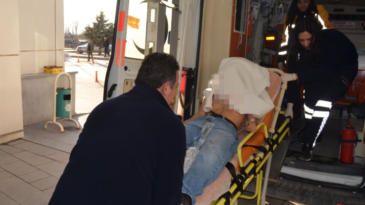 Foto - Aksaray'da dehşet anları! Para ve sigara vermeyen çocuğu başından vurdular: Saldırganlar akranı çıktı