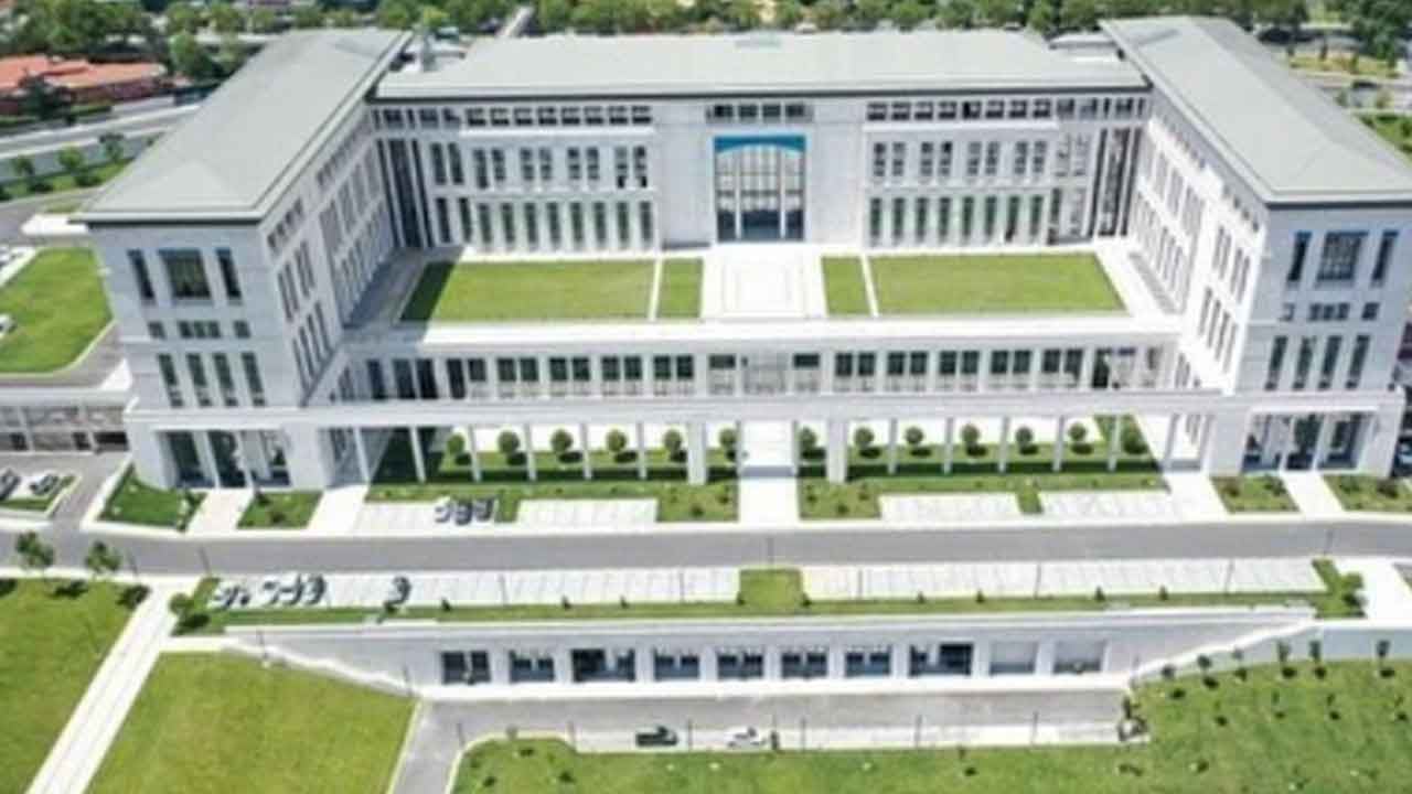 Foto - Al Majalla'nın MİT çıkışı olay: Geri döndüler