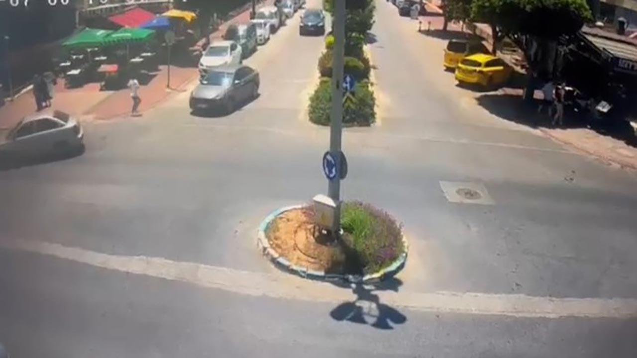 Foto - Alanya'da gözü dönmüş haydut dehşet saçtı! Suç makinesi 18'lik barbar jandarmanın parmağını kırdı!