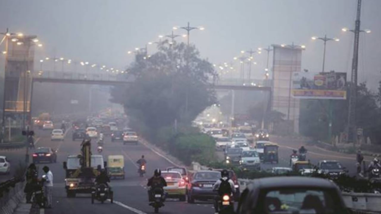 Foto - Aldıkları hava zarar: Hindistan'da 148 uçuş iptal edildi!