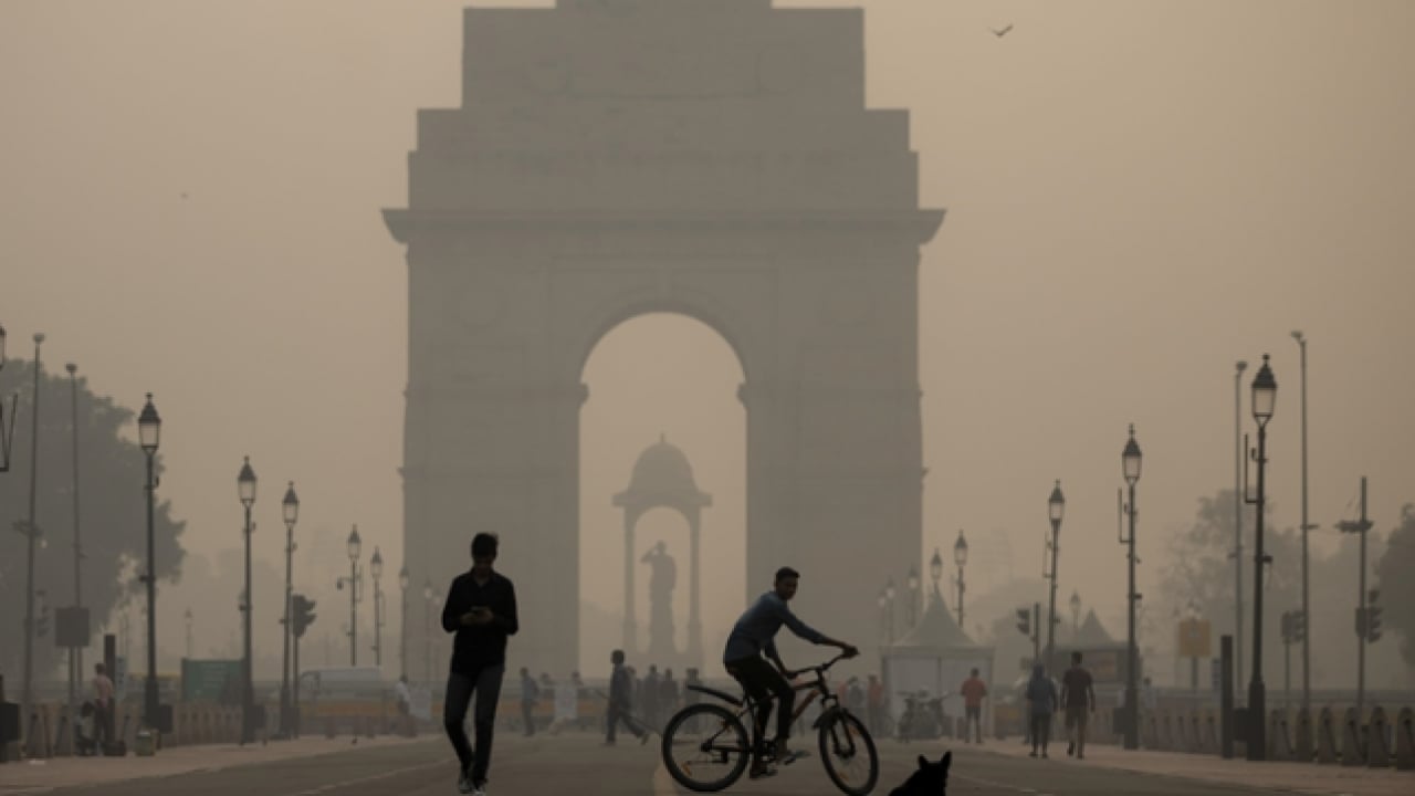 Foto - Aldıkları hava zarar: Hindistan'da 148 uçuş iptal edildi!