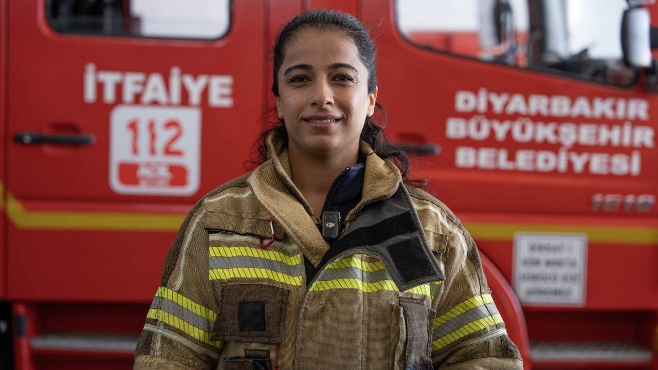 Alev bükücü kadınlar iş başında!