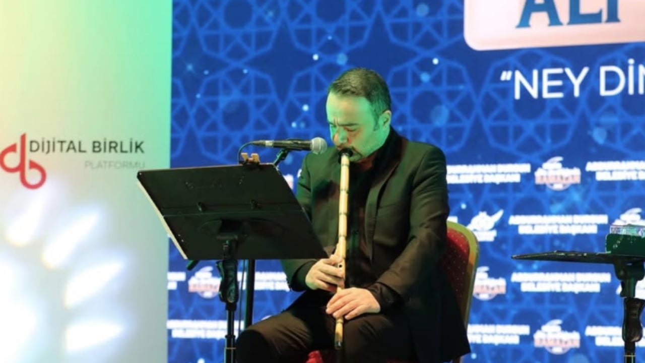 Foto - Ali Tan’dan Ramazan konseri: Ruhu dinlendiren bir gece yaşandı