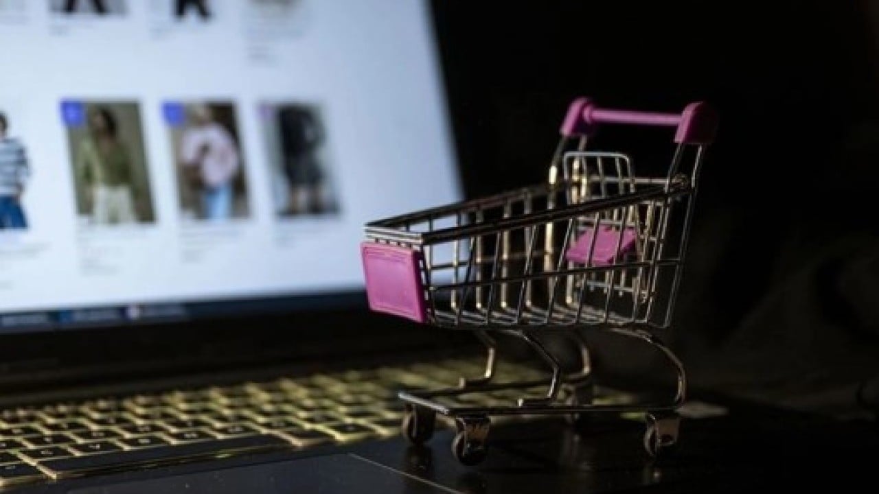 Foto - Alışveriş yaparken tuzaklara dikkat! E-ticaret para basacak