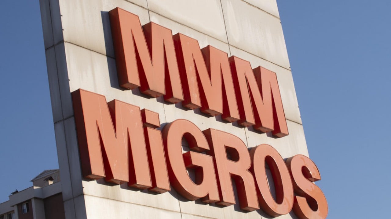 Foto - Alkol ve boykot ürünlerini satmasıyla tepki çekiyordu: Migros'tan ünlü şubesine 50 milyon lira