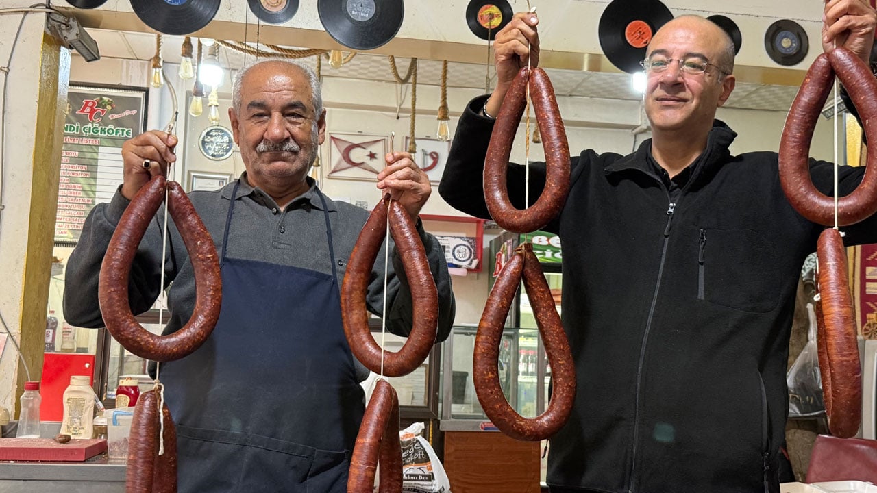Foto - Almadan önce tartıya koyabilirsiniz! Bu tostun içinde yok yok