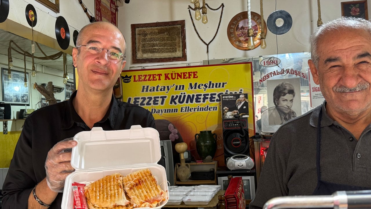 Foto - Almadan önce tartıya koyabilirsiniz! Bu tostun içinde yok yok