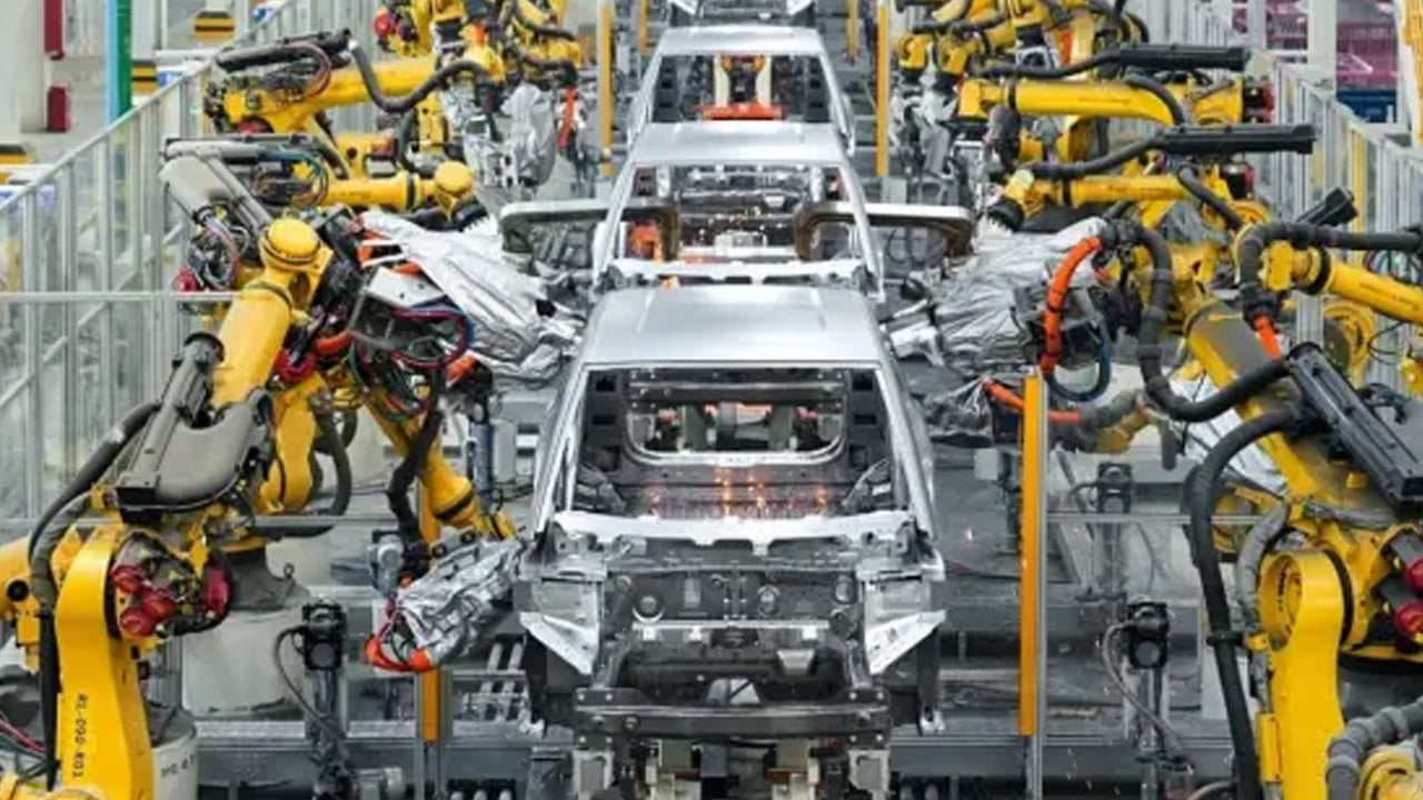 Foto - Alman devi binlerce ünlü dev şirket iflas etti: Otomobil sektöründe krize yenik düştü! 50 bin kişi işsiz kaldı... Çarpıcı açıklama