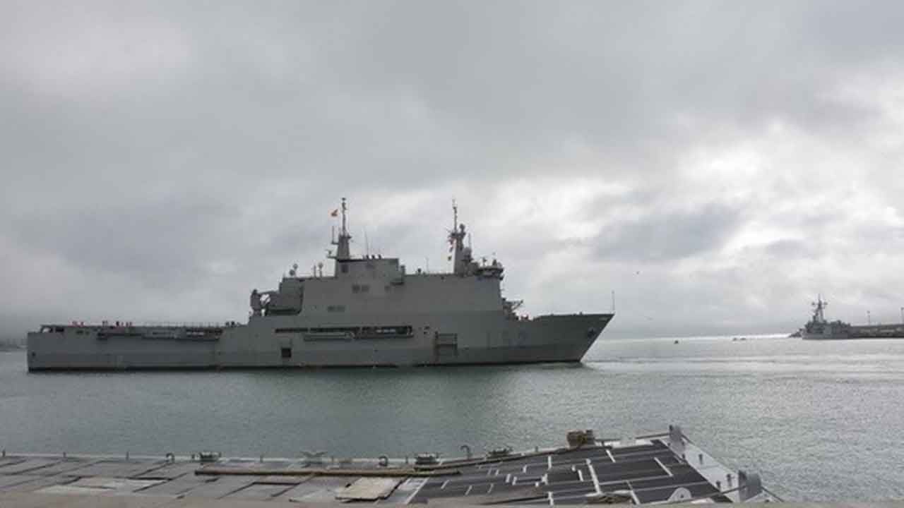 Foto - Almanlar duyurdu: ABD yerine 1500 Türk askeri bölgeye gemilerle geldi ama limana yanaşamadı