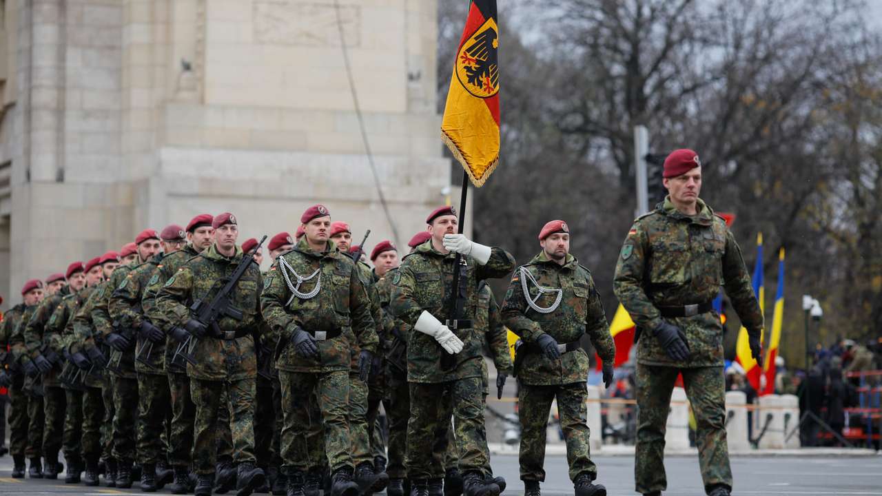 Foto - Almanya yeni askeri stratejisini dünyaya duyurdu: Önemli olan tank, uçak gemi değil