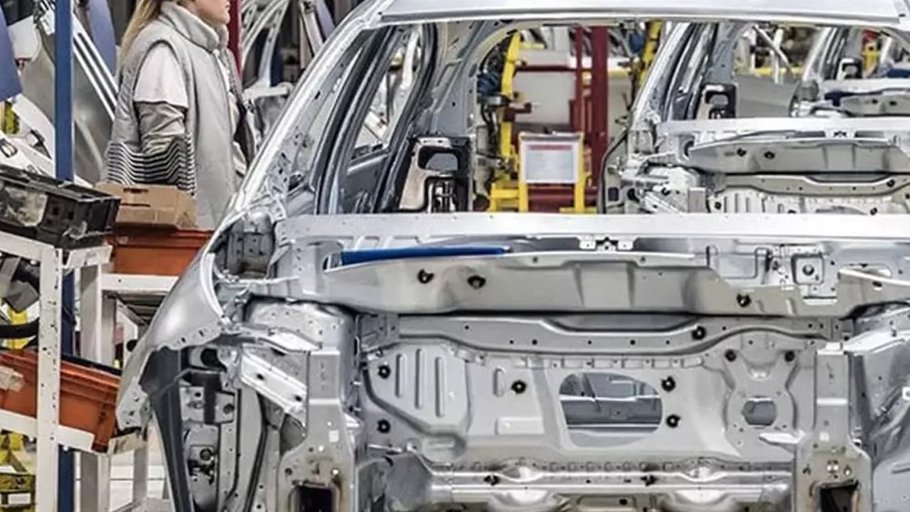 Foto - Almanya'da 50 yıllık otomotiv şirketi iflas etti! Bu kez Avrupa'da araç satışı çöküşte haber geldi! İflas depremi