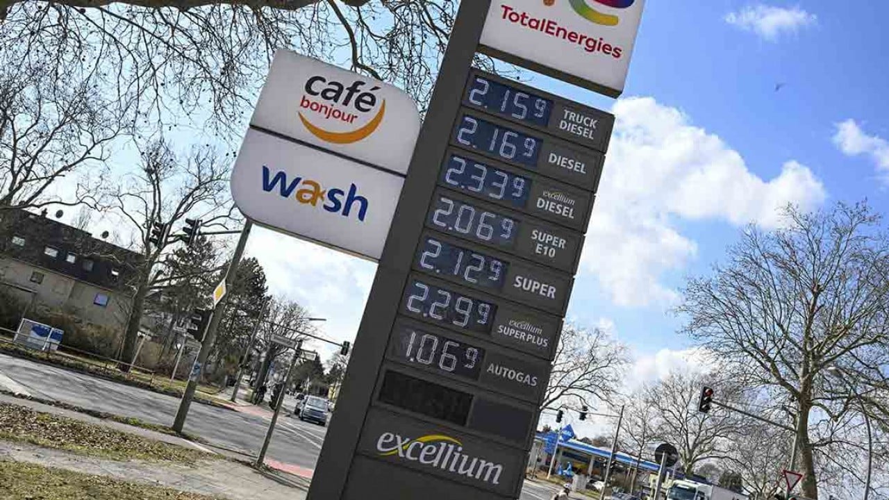 Foto - Almanya'da akaryakıt fiyatlarında ipin ucu kaçınca flaş karar alındı