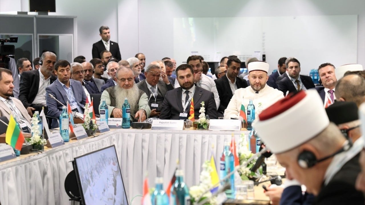 Foto - Almanya'da bir araya geldiler Müslümanlar tek yumruk