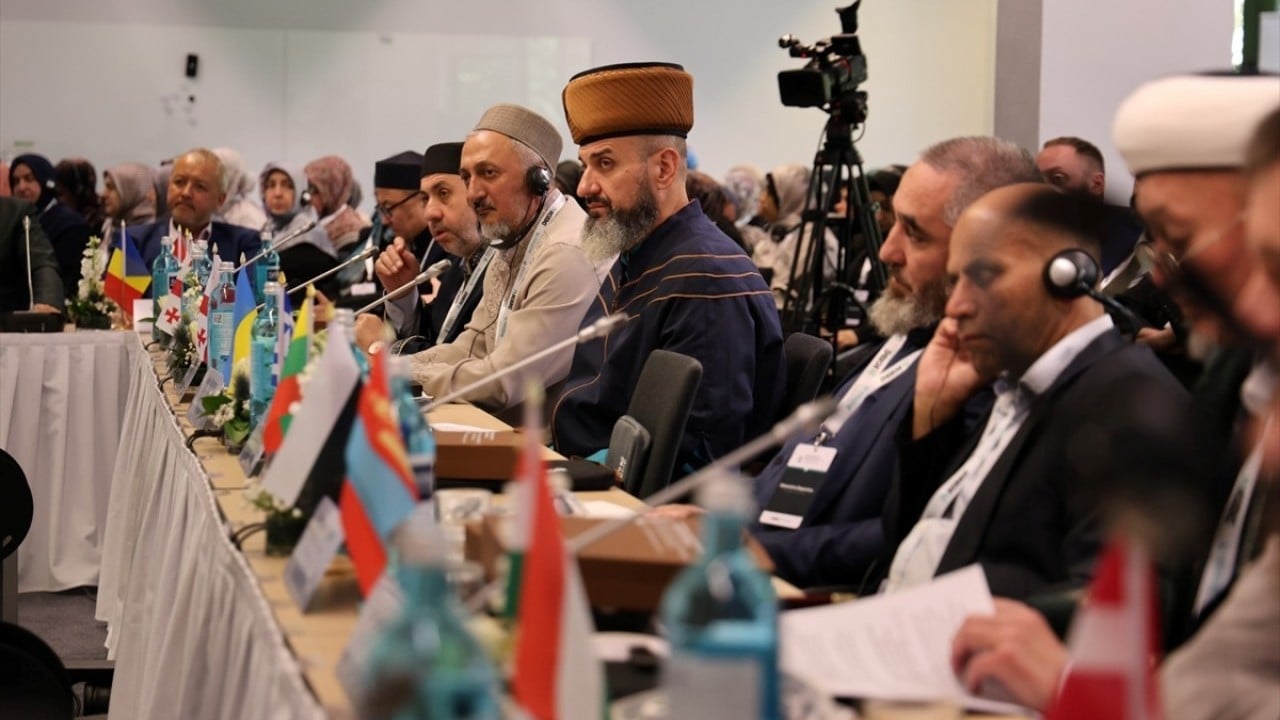 Foto - Almanya'da bir araya geldiler Müslümanlar tek yumruk