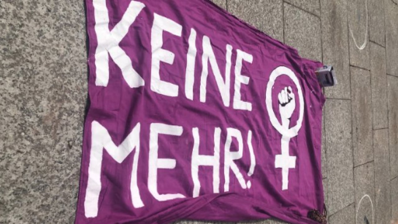 Foto - Almanya'da kadına karşı şiddet! Olay sözler: Sığınma evleri yetersiz! Vatandaşlar isyan etti, kadın şiddeti ''pes' dedirtti