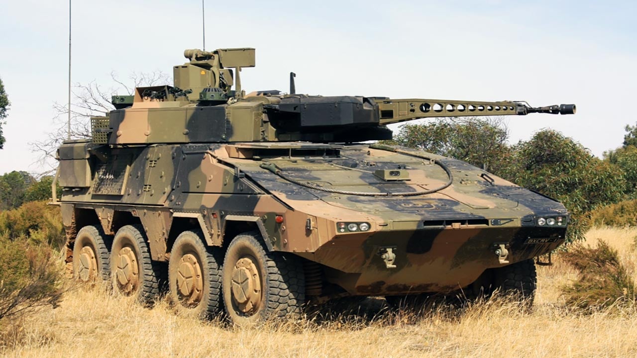 Foto - Almanya'nın Boxer zırhlı aracını birebir kopyaladılar! Savaş ganimeti mi?