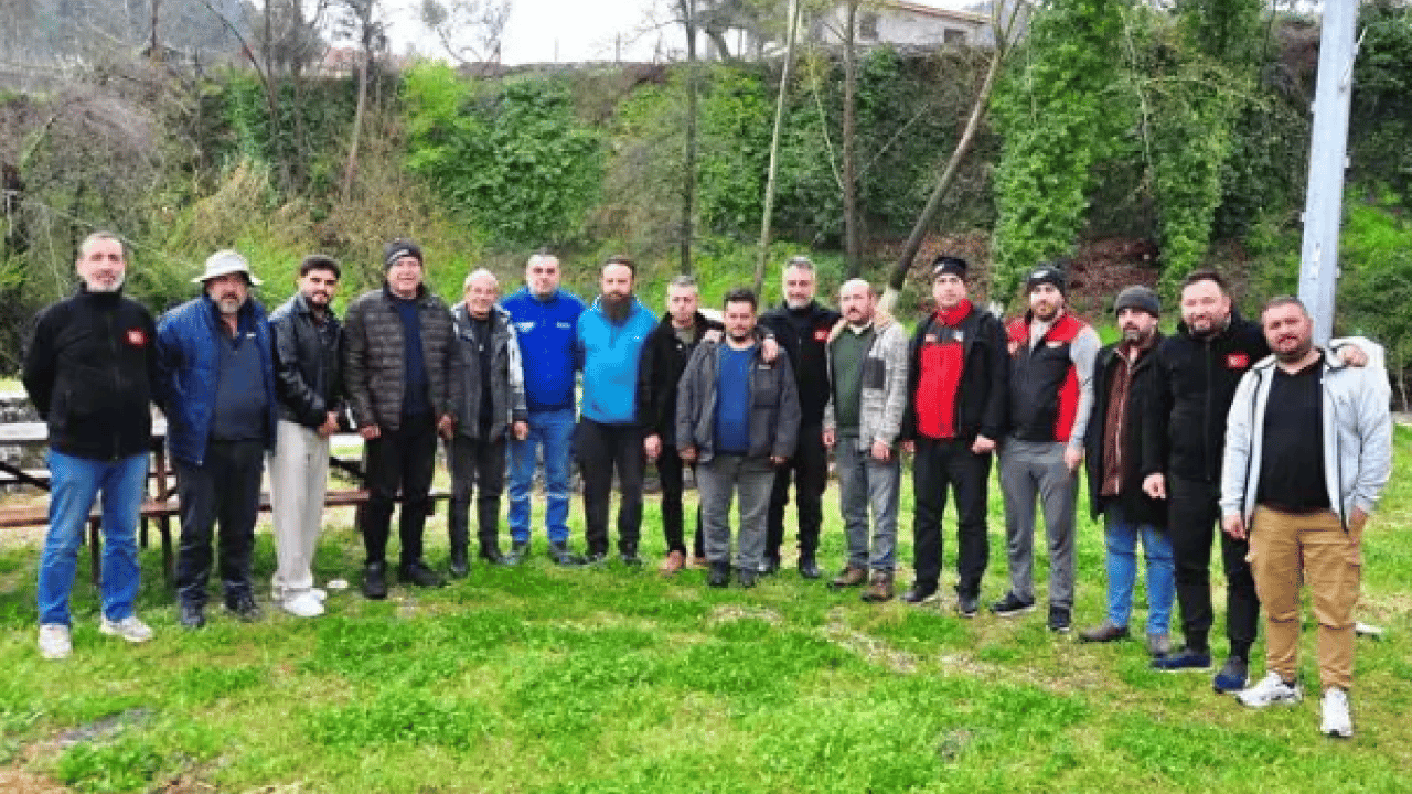 Foto - Altın avcılarının uğrak noktası: Leğenini kapan o ile akın ediyor!