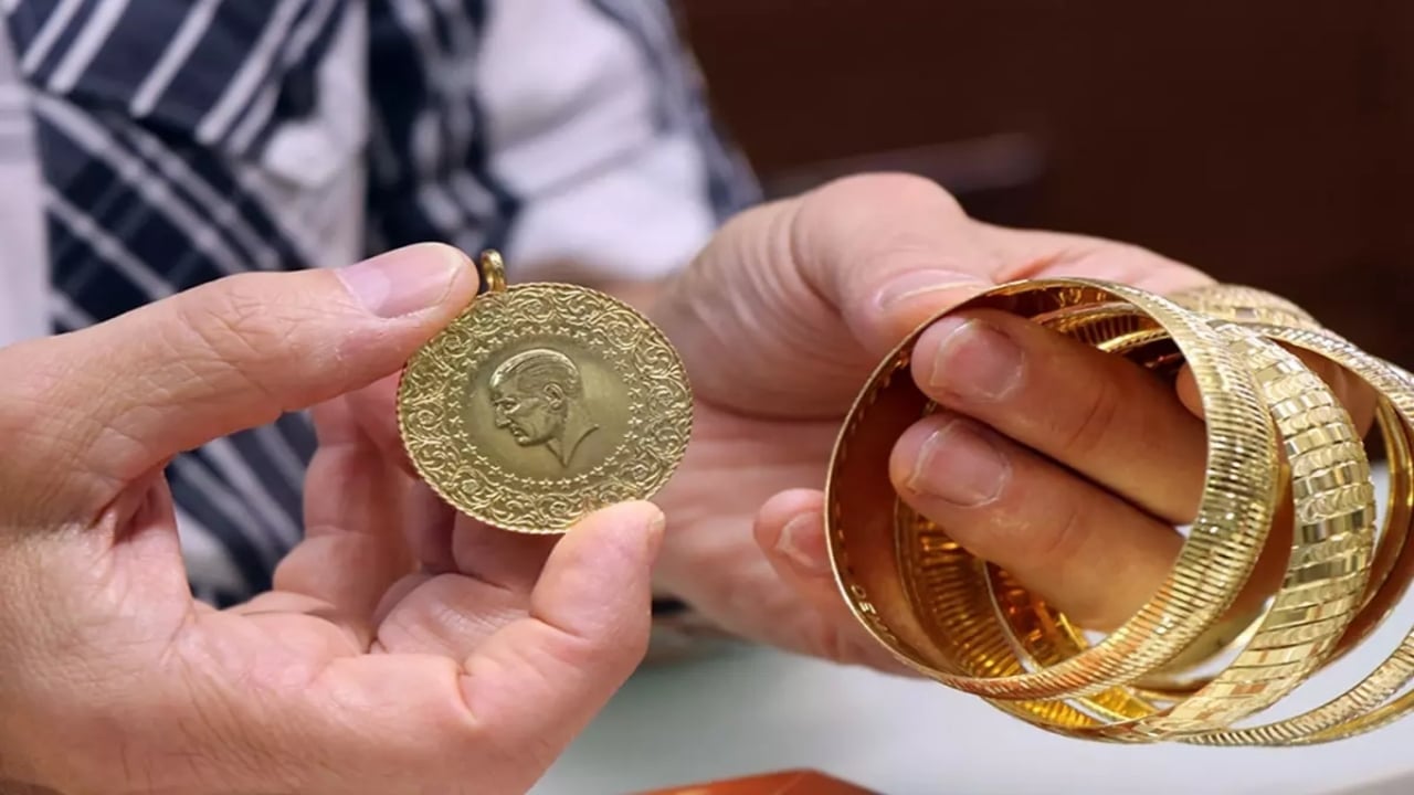 Foto - Altın coştukça coştu, bankalar tıka basa doldu! Mevduat rekor kırdı