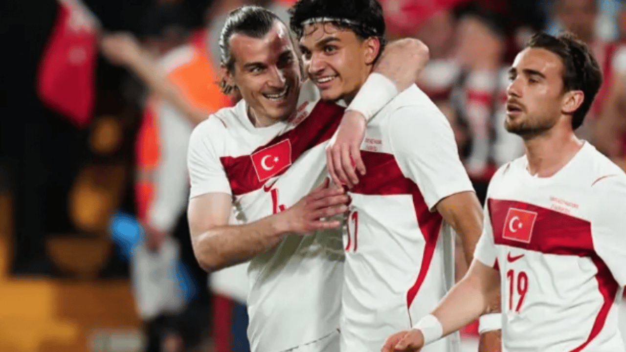 Foto - Altın gibi Kadıköy'de parlamıştı... Galatasaray Can Uzun için bastırıyor! 60 milyon Euro'dan başladı