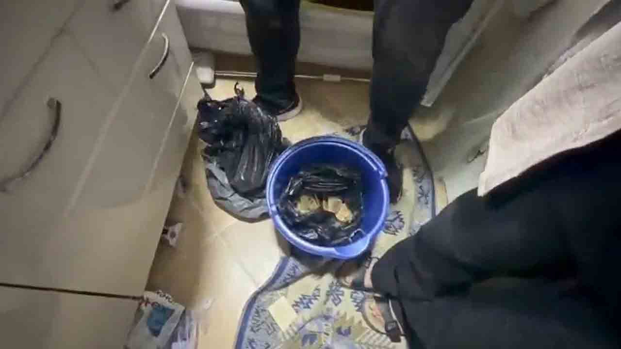 Foto - Altın hırsızı çift tutuklandı: 55 kilogram altınla 24 saatte ensenlendiler