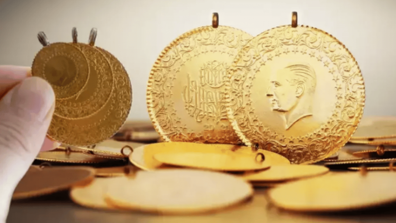 Foto - Altın küresel kıskaca girdi: Enflasyon ve faiz endişesi fiyatları aşağı çekiyor!