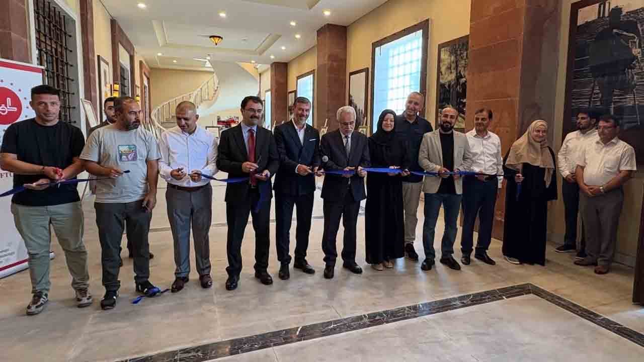 Altın motifler görücüde: Tezhip sanatı hayran bıraktı