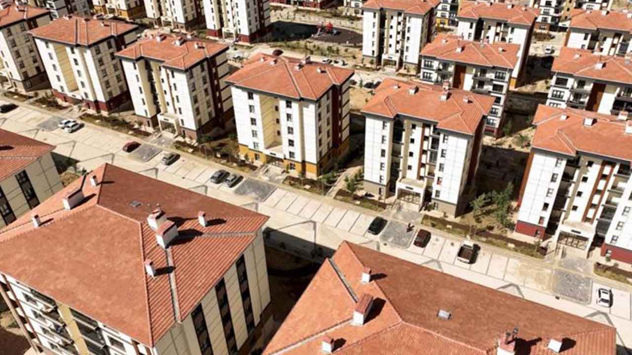 Foto - Altın ve dolar tahminleri hep tutan Mert Başaran'dan şok çıkış: Parasını buna yatıranlar yandım Allah diyecekler