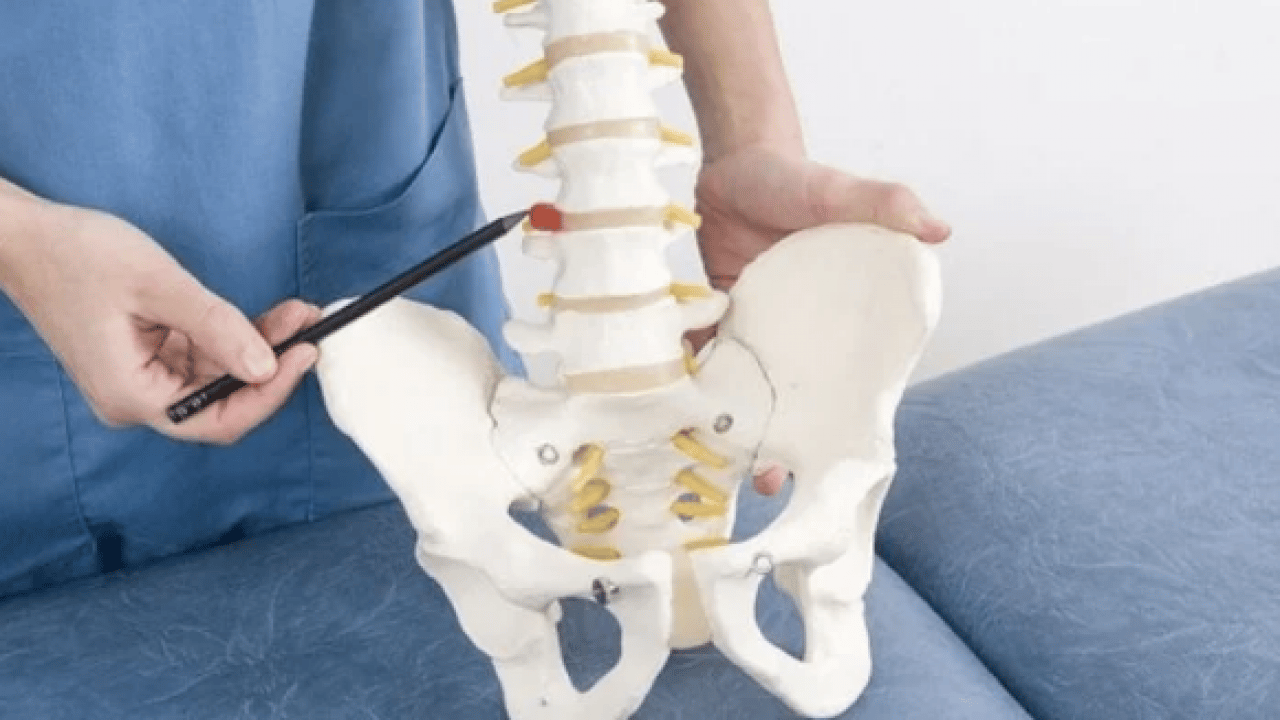 Foto - Altında yatan hastalık sebebi ne olabilir! Geçmeyen bel ağrısı bakın neyin habercisi...