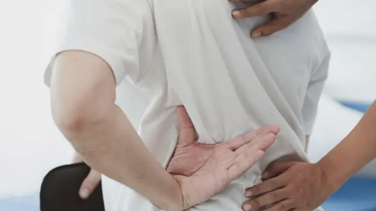 Foto - Altında yatan hastalık sebebi ne olabilir! Geçmeyen bel ağrısı bakın neyin habercisi...