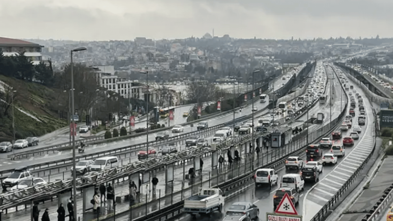 Foto - Aman dikkat! Bunu yaptırmazsanız aracınız bağlanabilir