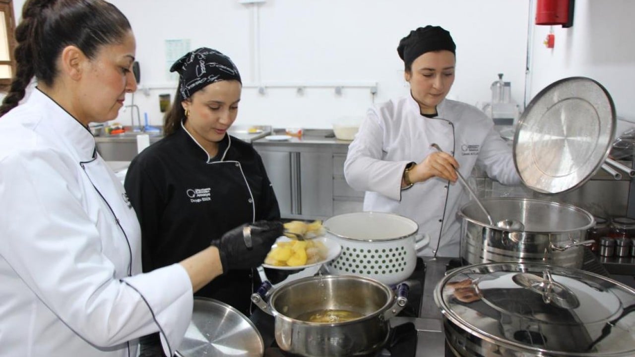 Foto - Amasya’nın misket elması ve cezerye buluşması