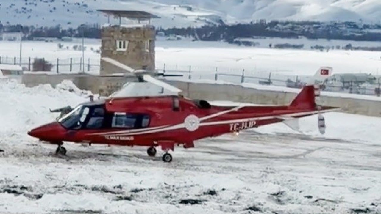 Foto - Ambulans helikopter yenidoğan bebek için havalandı