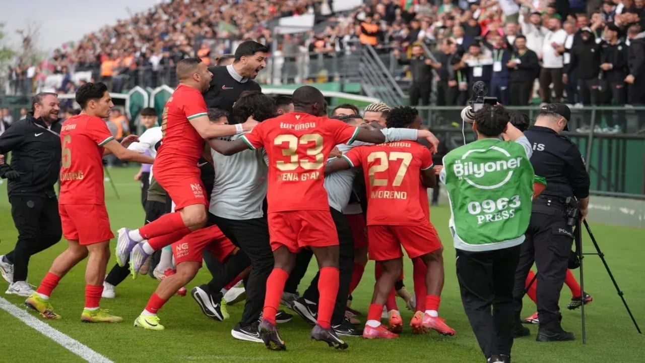 Foto - Amedspor Süper Lig’e çıktı, ortalık şimdiden karıştı! Trabzonspor’dan çok konuşulacak tavır