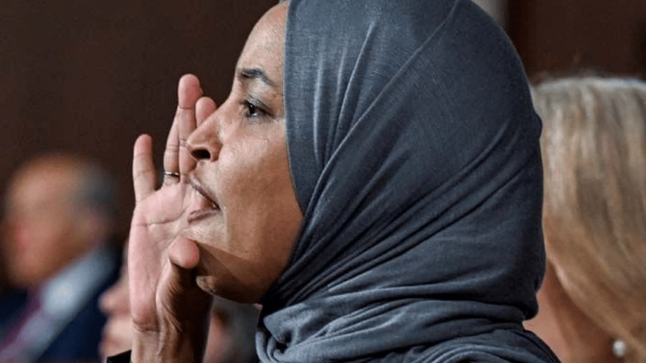 Foto - Amerikalıları öldürdünüz!’ Trump'a beklenmedik anda sert protesto