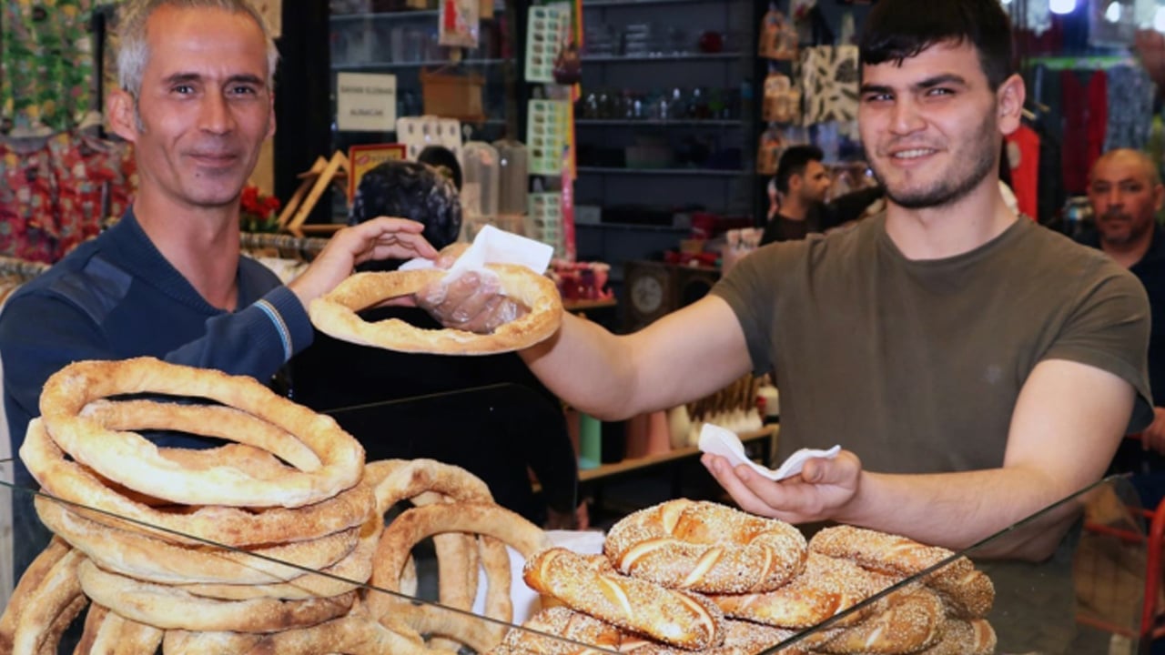 Foto - Anadolu lezzeti: Ankara simidinin koyu rengi, İzmir gevreğinin hafifliği, İstanbul simidinin klasik tadı! Simidin yolculuğu