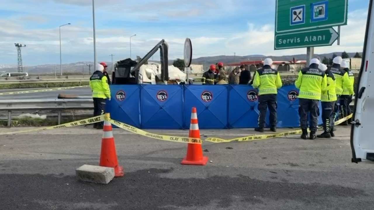 Foto - Anadolu Otoyolu'nda korkunç kaza! Ölüler var