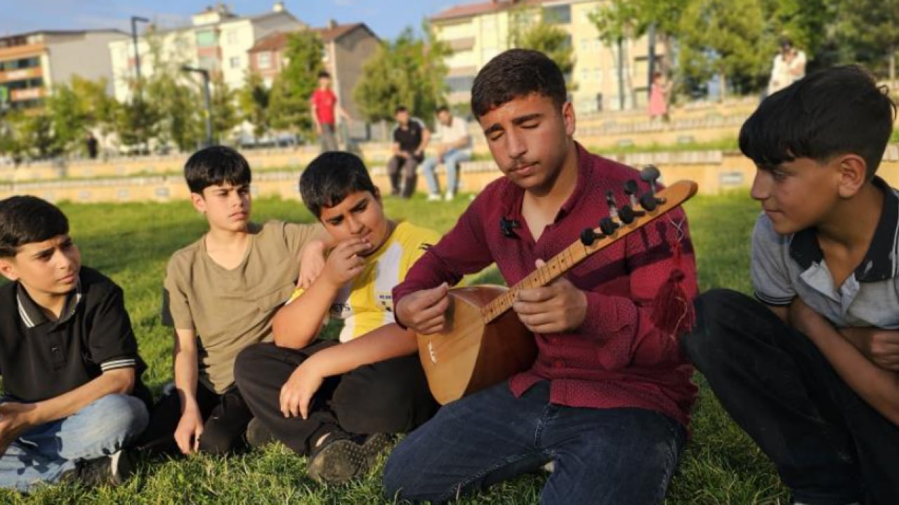 Foto - Anadolu'nun yeni ozanı Muş'tan çıktı