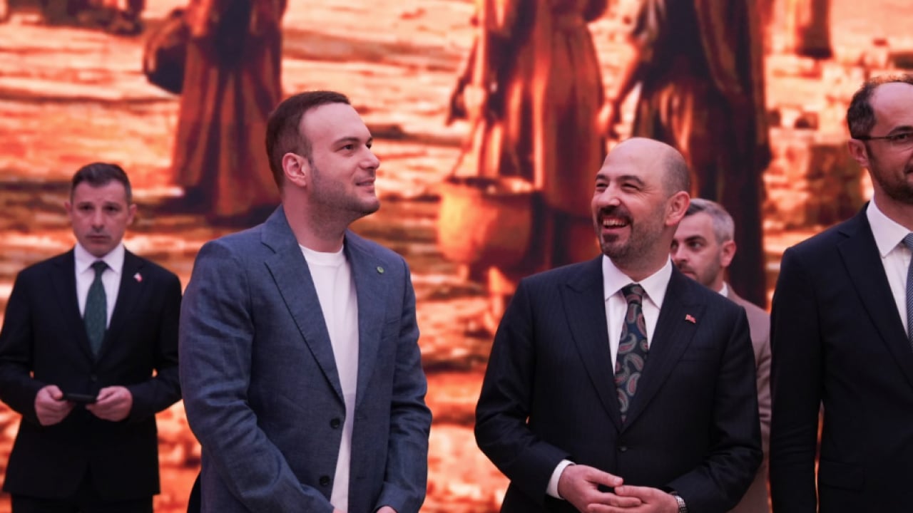 Foto - Anahtar Fikirler Zirvesi’nde Samed Ağırbaş’tan Yeşil Dönüşüm Mesajı: Rekabetin Yeni Anahtarı Sürdürülebilirlik