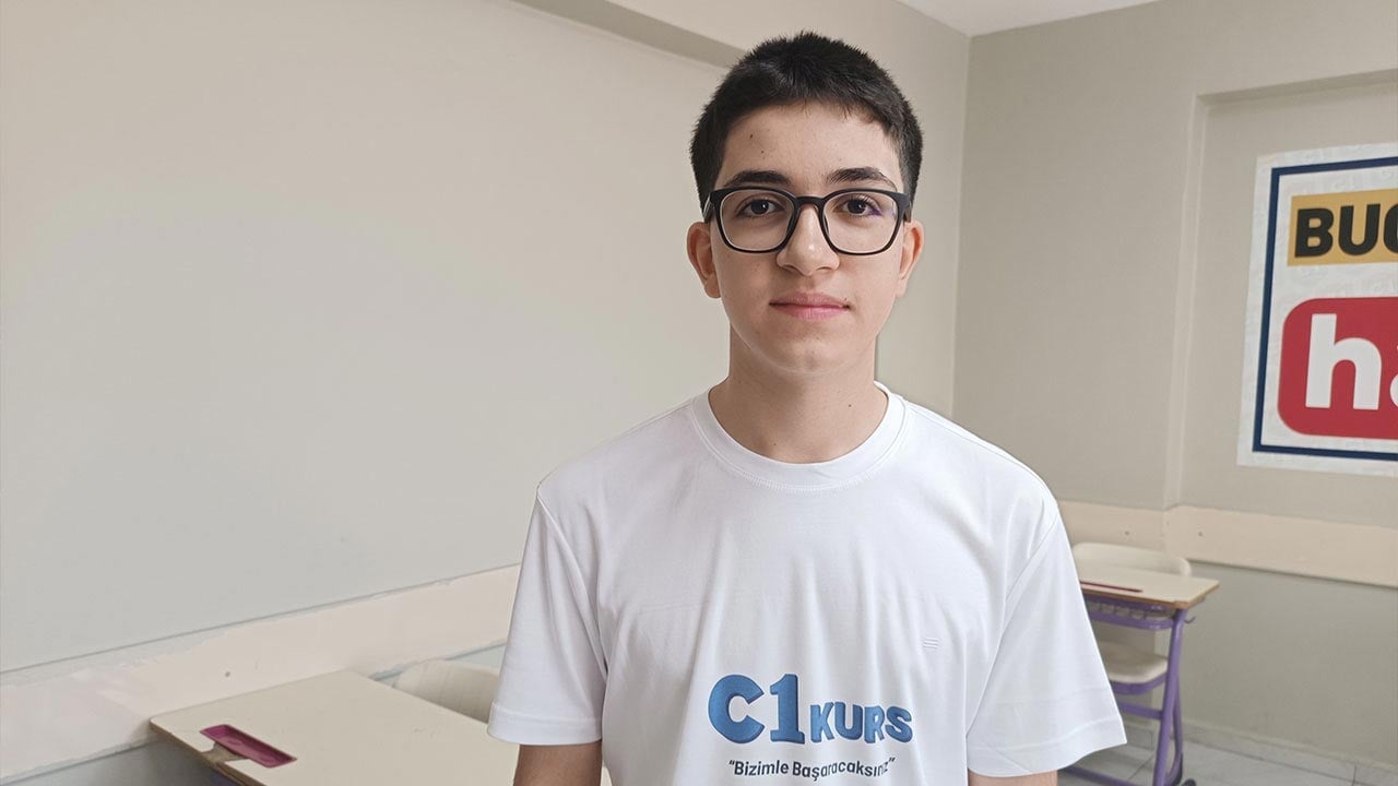 Anasının ak sütü gibi helal olsun! LGS birincisi büyük ödülü kaptı