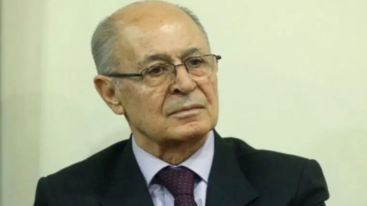 Foto - Anayasa fırlatıp ekonomiyi batırmıştı! Eski cumhurbaşkanı Ahmet Necdet Sezer’in son hali ortaya çıktı