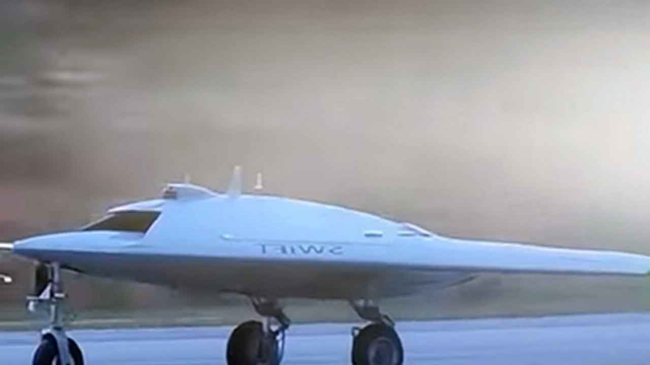 Foto - Anka-3'le birebir benzer savaş uçağı ortaya çıktı! Yapan ülke şaşırttı, gören 'Türkiye'den araklamışlar' diyor