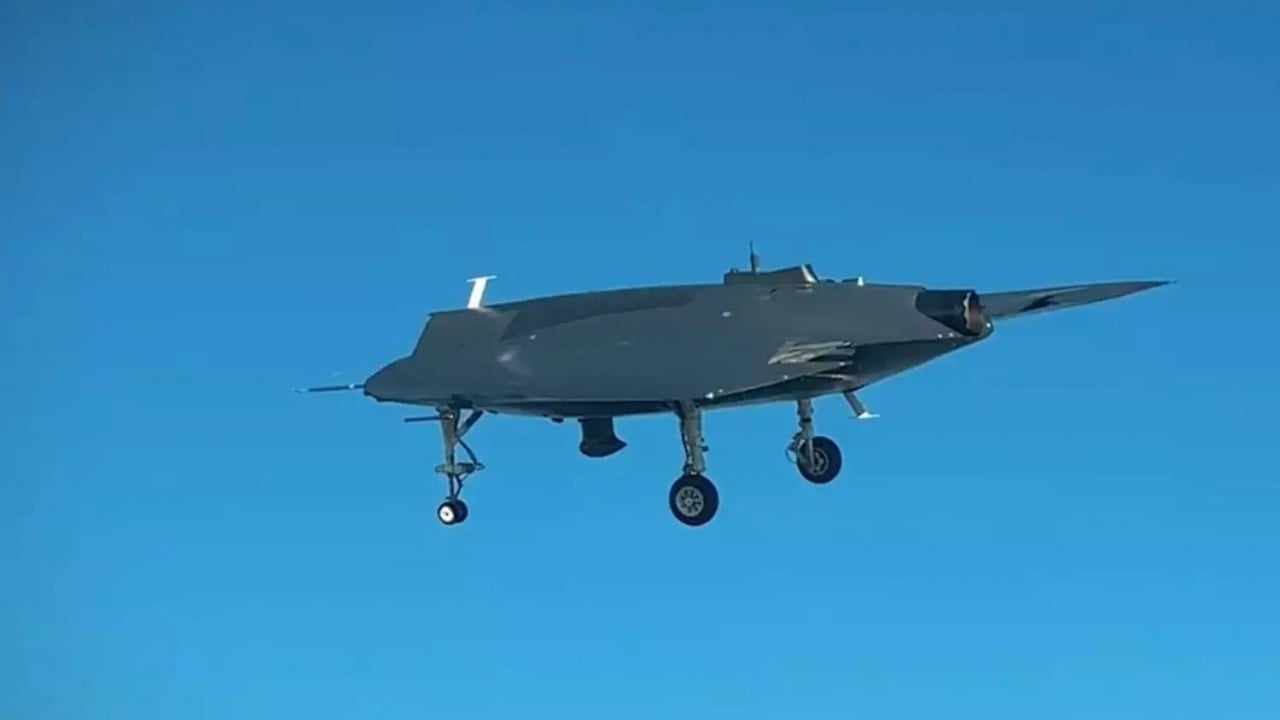 Foto - ANKA-3'ün F-35'i kaç kilometreden gördüğünü açıkladı! Stüdyodakiler 'yok artık' dedi